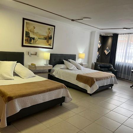 Hotel Costa Del Sol 富萨加苏加 外观 照片