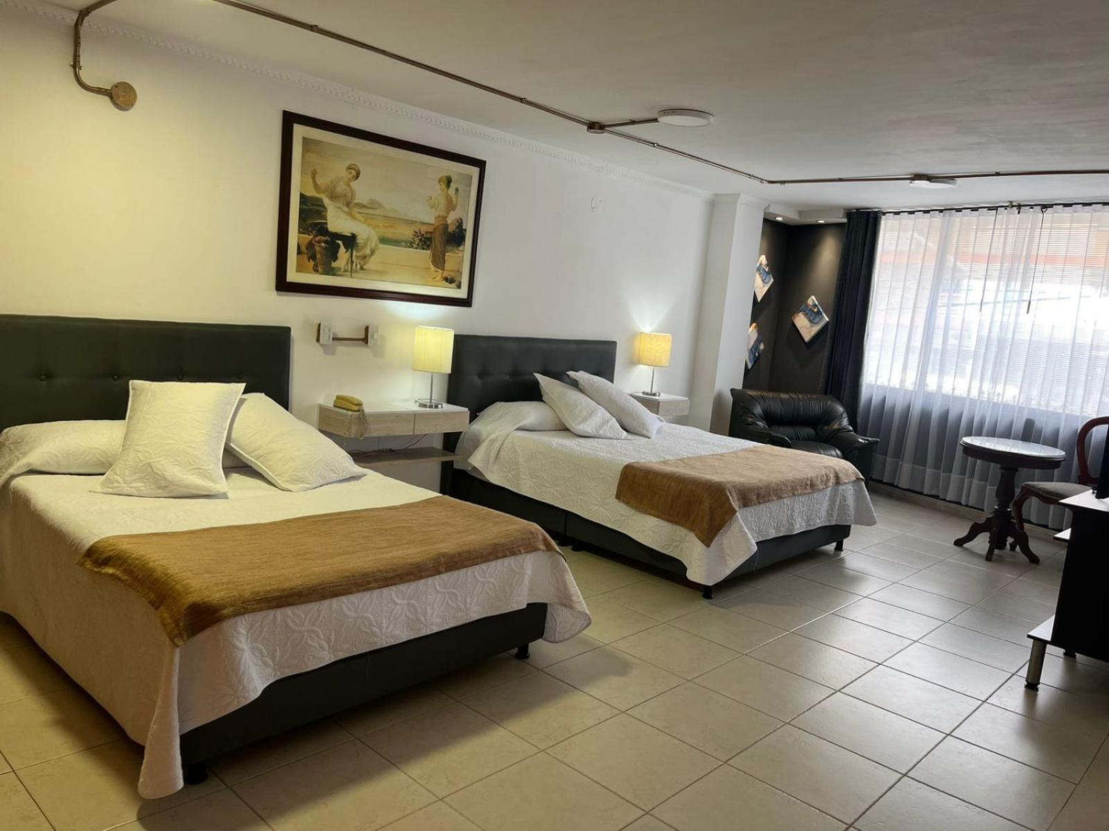 Hotel Costa Del Sol 富萨加苏加 外观 照片