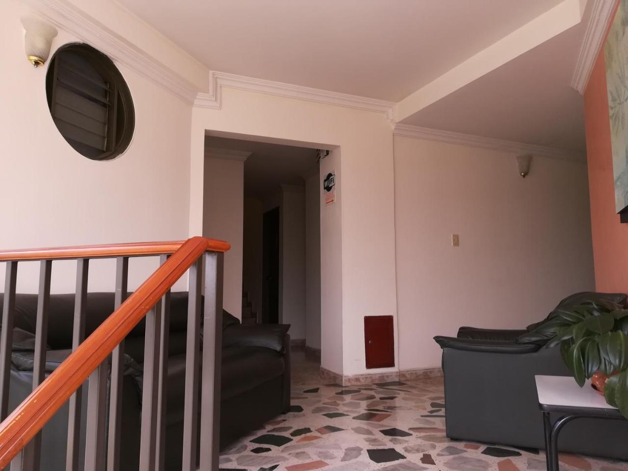 Hotel Costa Del Sol 富萨加苏加 外观 照片